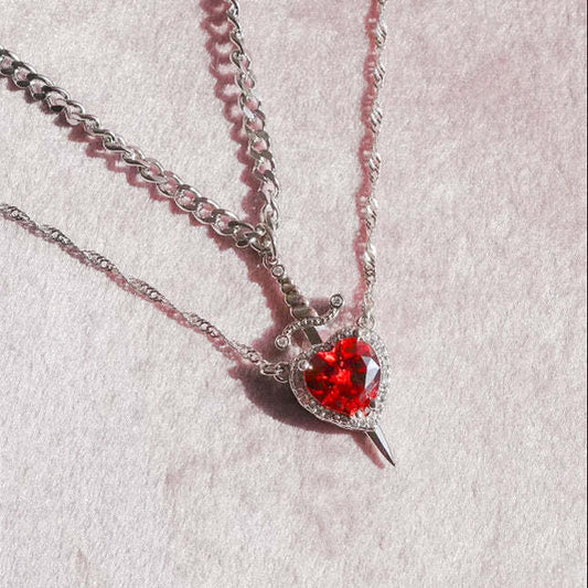 Lanthy Heart & Sword Promise Necklace